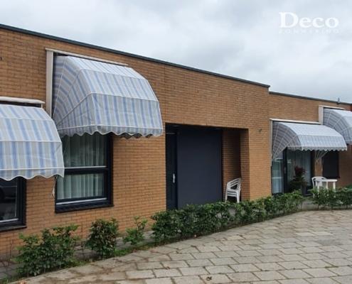 Moderne markiezen geplaatst bij zorgwoningen