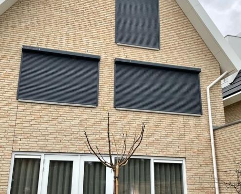 Solar rolluiken en solar jaloezie rolluiken in Oss